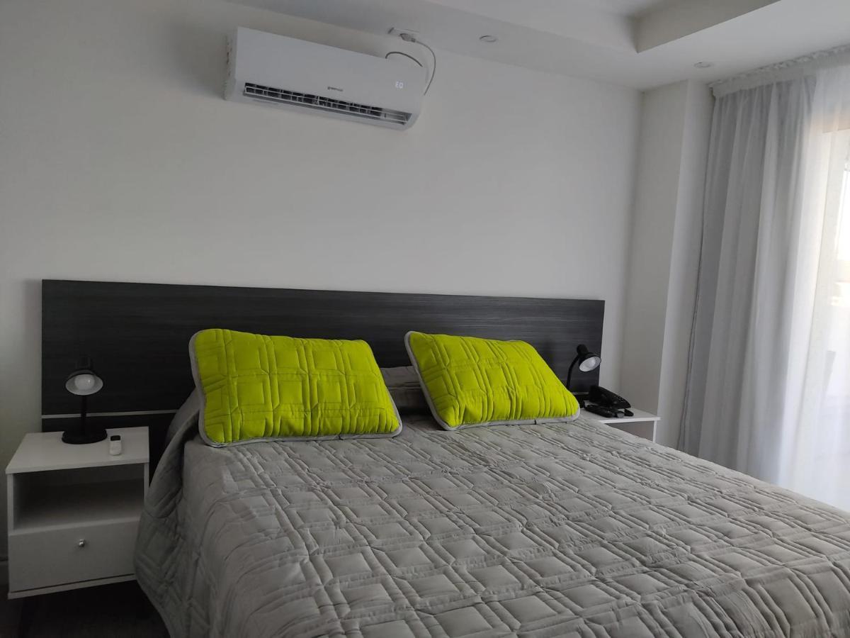 Quijano Hotel - Aparts & Suites Montevideo Extérieur photo
